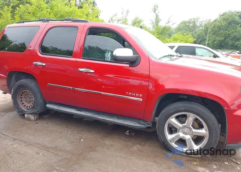 2012 Chevrolet Tahoe Ltz z USA, uszkodzony, nr VIN 1GNSKCE06CR323294